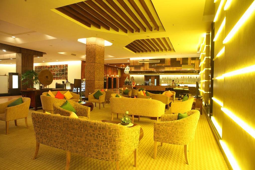 Furama Chiang Mai Hotel Kültér fotó