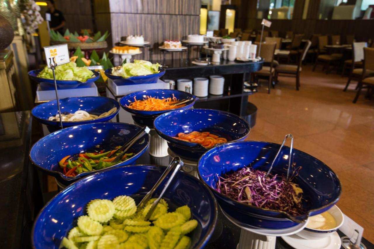 Furama Chiang Mai Hotel Kültér fotó
